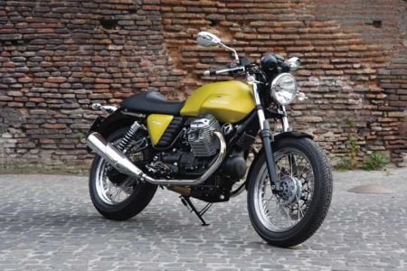 2009 Moto Guzzi Café Classic Image